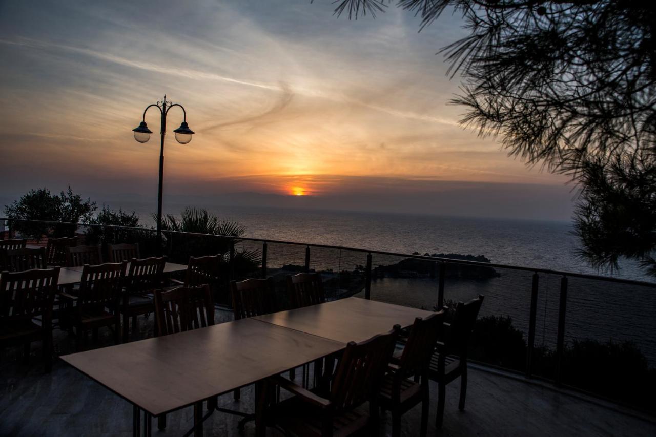 Neopol Hotel Kusadasi Exterior foto
